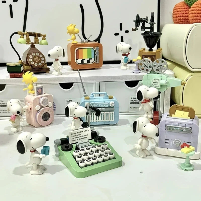 Snoopy Figurine Blind Box