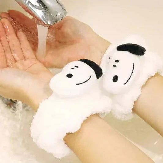 Snoopy Face Wash Wristband