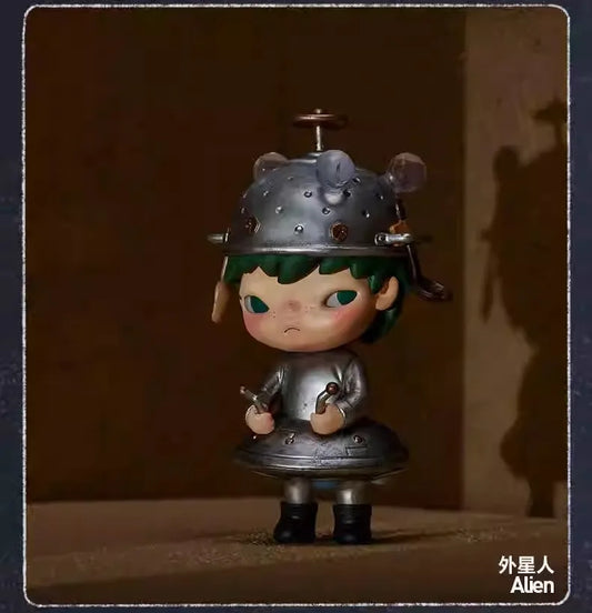 Hirono Shelter Dress Up Figurine